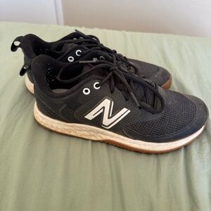 New Balance Fresh Foam 3000v7 Turf Trainers